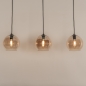 Foto 75779-6: Trendy hanglamp voorzien van drie glazen bollen in een champagnekleur