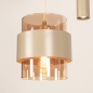 Foto 75799-7: Ronde, beige hanglamp voorzien van drie glazen kappen en twee spots