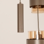 Foto 75800-11: Ronde, bruine hanglamp voorzien van drie glazen kappen en twee spots