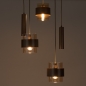 Foto 75800-5: Ronde, bruine hanglamp voorzien van drie glazen kappen en twee spots