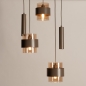 Foto 75800-6: Ronde, bruine hanglamp voorzien van drie glazen kappen en twee spots