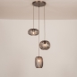 Foto 75862-4: Geborsteld koffiebruine hanglamp met drie open kappen in verschillende vormen