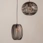 Foto 75862-7: Geborsteld koffiebruine hanglamp met drie open kappen in verschillende vormen