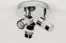 Foto 88216-5: Sfeervolle badkamerlamp voorzien van drie led spots.