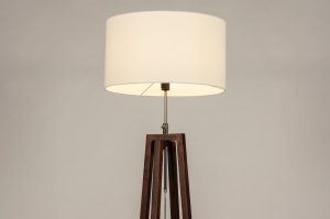 staande lamp 31346 landelijk modern eigentijds klassiek hout donker hout stof wit bruin beige rond langwerpig