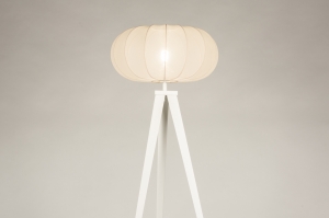 vloerlamp 31393 modern stof metaal wit beige rond
