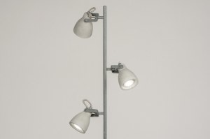 Stehleuchten kaufen ? Finden Sie Ihre Stehleuchte bei Lumidora.com