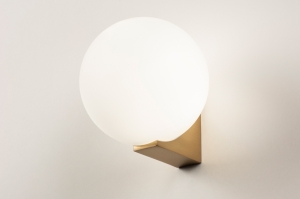 wandlamp 74697 modern eigentijds klassiek art deco glas wit opaalglas messing geschuurd metaal wit mat goud mat messing rond