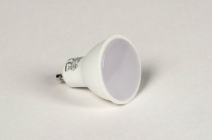 light bulb 829 plastic white round